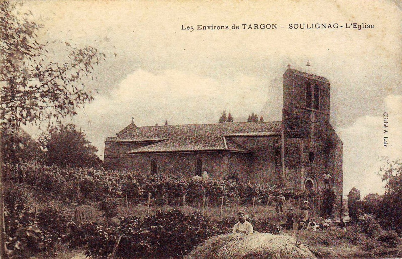 Carte postale ancienne Soulignac - église 2