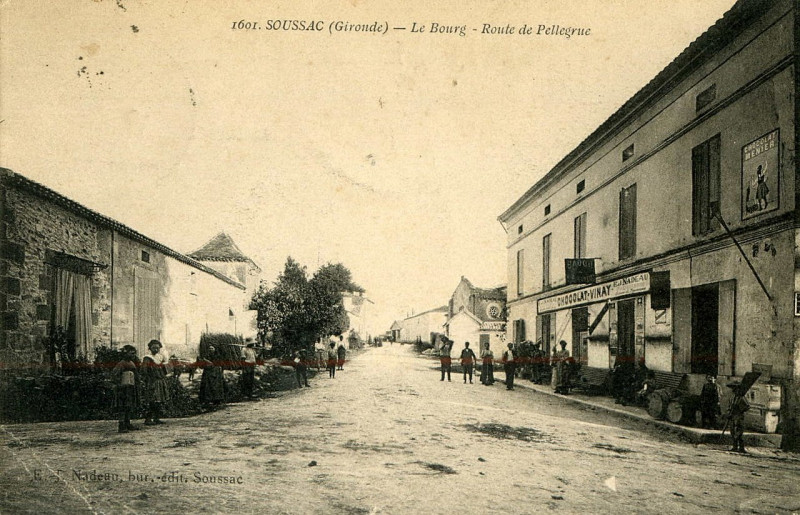 Carte postale ancienne Soussac - bourg 5