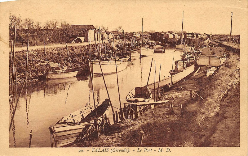 Carte postale ancienne Talais - Port 2