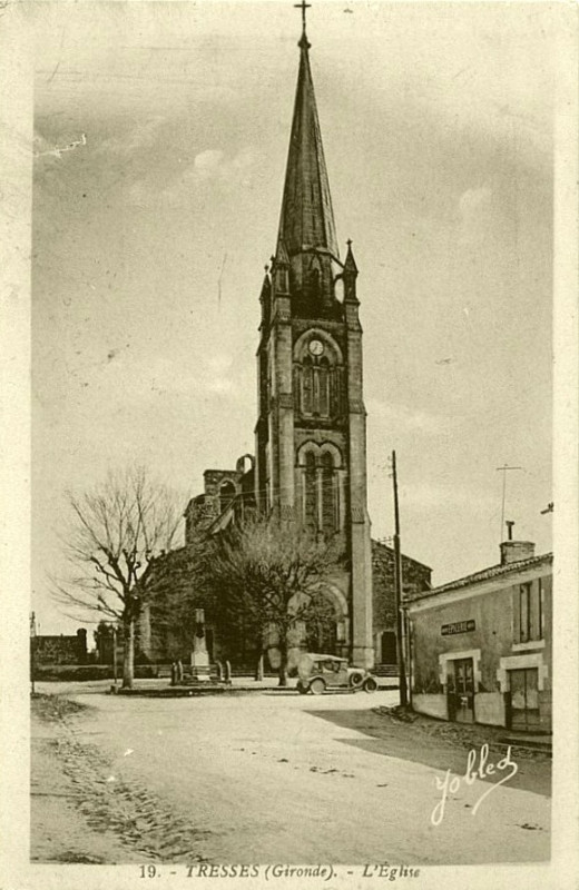 Carte postale ancienne Tresses - église 3