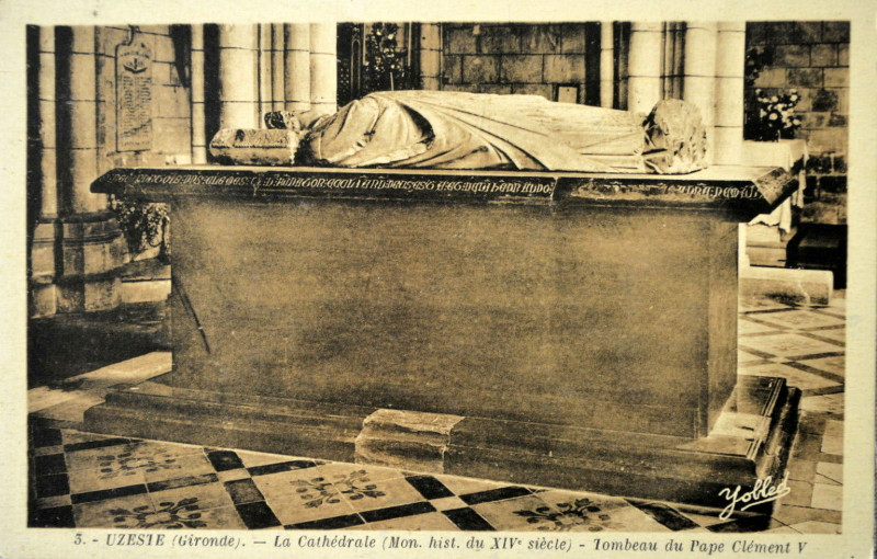 Carte postale ancienne Uzeste - cathédrale 11