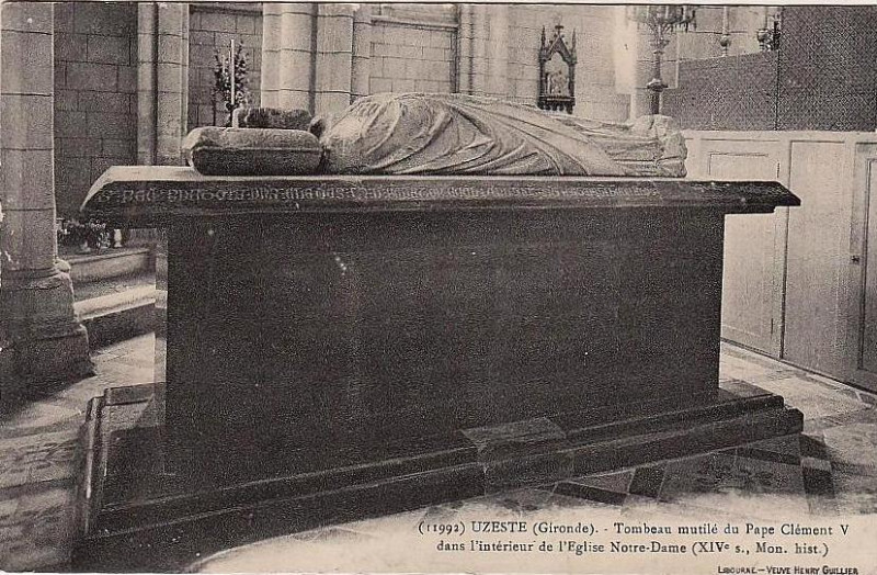 Carte postale ancienne Uzeste - cathédrale 9