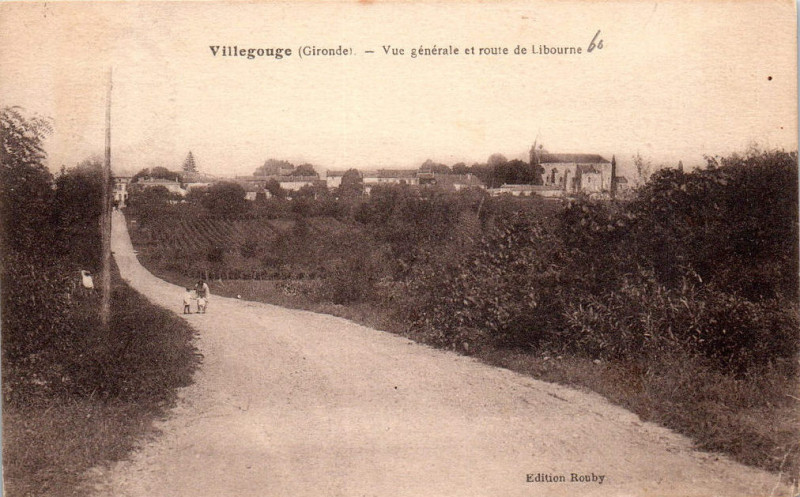 Carte postale ancienne Villegouge - vue générale 3