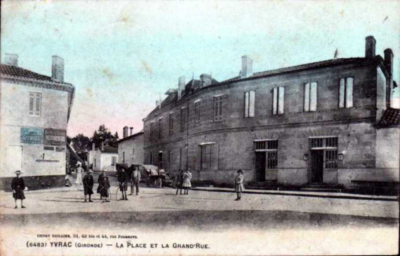 Carte postale ancienne Yvrac bourg 4