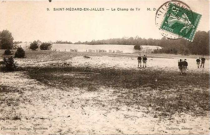 Carte postale ancienne Camp de Saint-Médard - Champ de tir 2