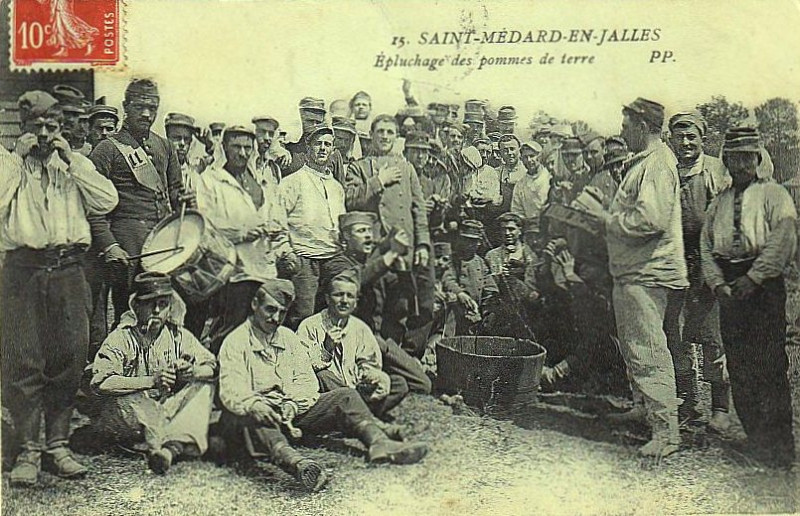 Carte postale ancienne Camp de Saint-Médard - Corvée 3