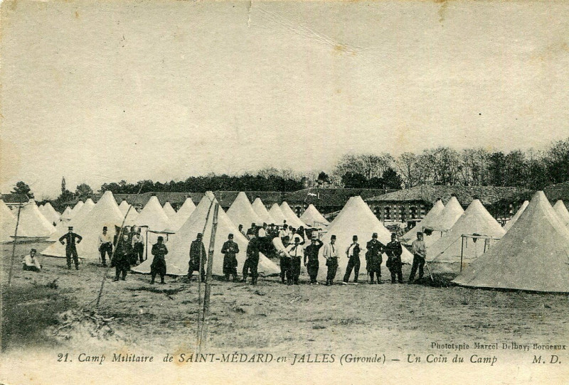 Carte postale ancienne Camp de Saint-Médard - Tentes 18