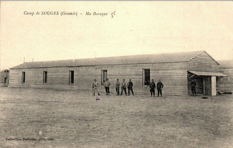 Carte postale ancienne Camp de Souge - Caserne 5