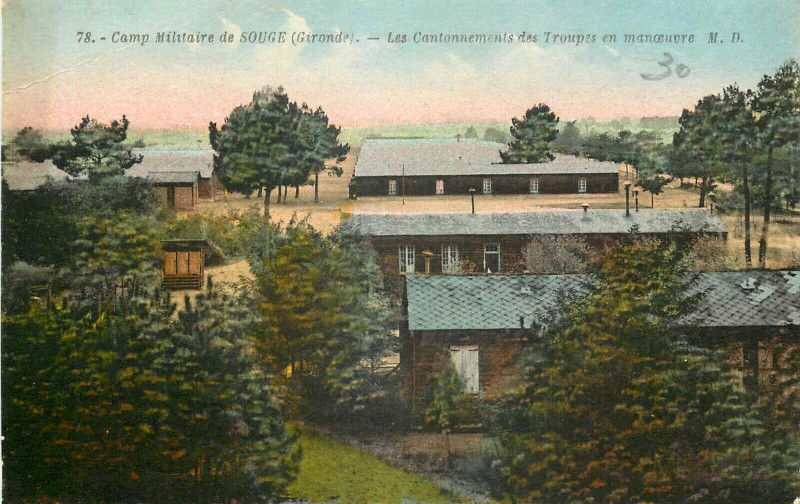 Carte postale ancienne Camp de Souge - Casernes