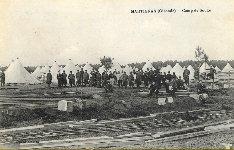 Carte postale ancienne Souge - construction