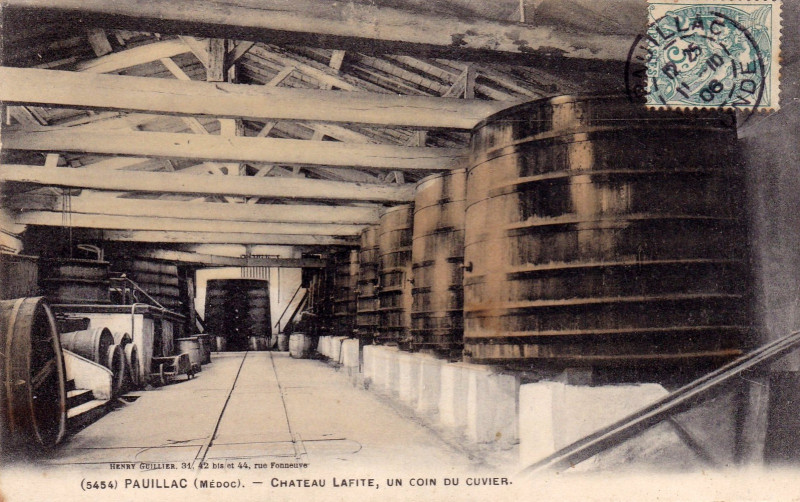 Carte postale ancienne Pauillac - château Lafite 7