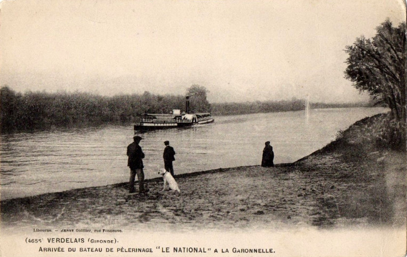 Carte postale ancienne Verdelais - procession de pèlerinage 1