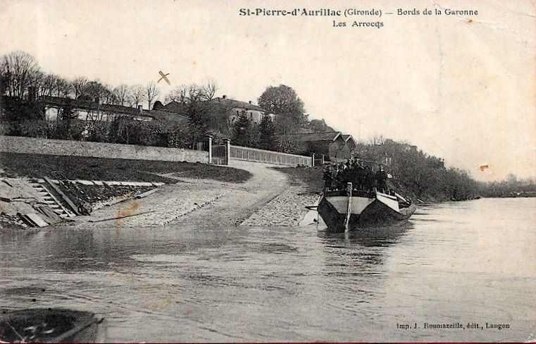 Carte postale ancienne Saint-Pierre-d'Aurillac - Bords de la Garonne 4