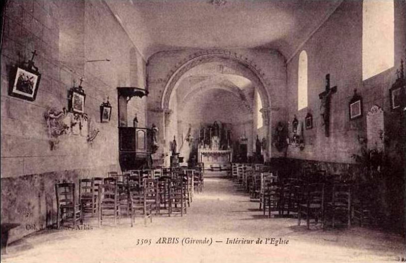 Carte postale ancienne Arbis - église 2