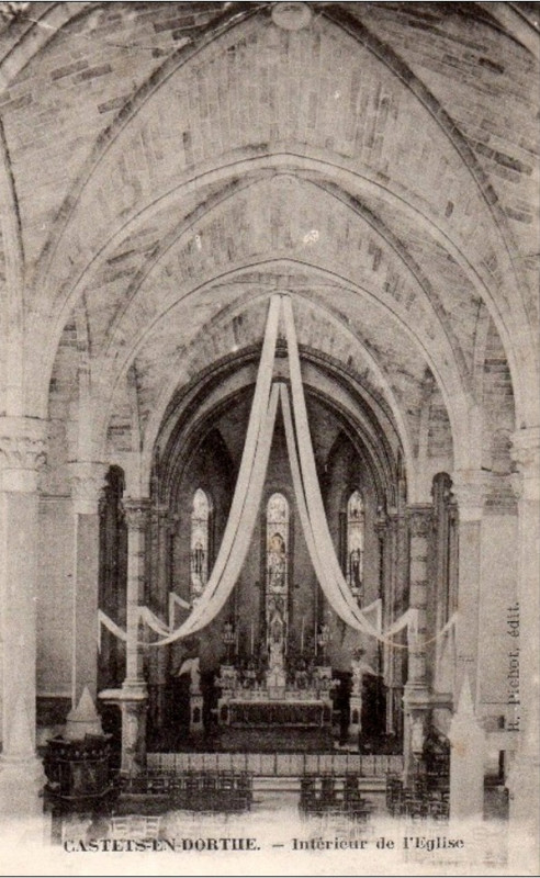 Carte postale ancienne Castets-en-Dorthe - église 5