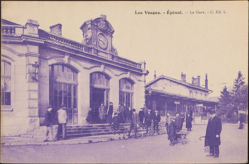 Carte postale ancienne Carte postale, Epinal, La Gare 7 à Épinal