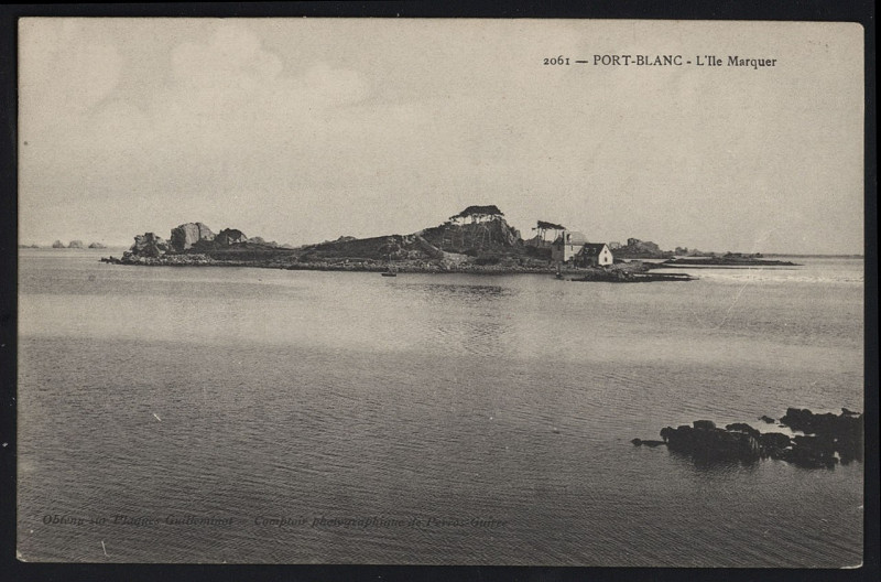 Carte postale ancienne Port-Blanc - L'Ile Marquer à Penvénan
