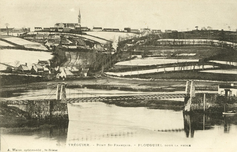 Carte postale ancienne Plouguiel - Pont Saint-françois et Plouguiel sous la neige à Plouguiel