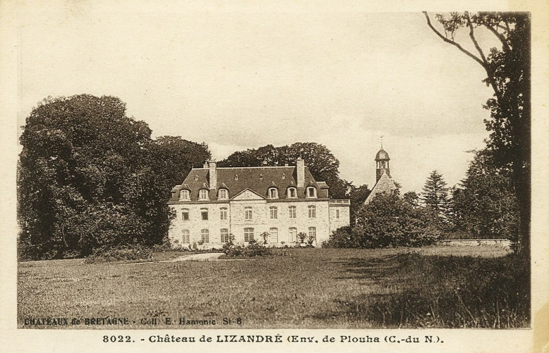 Carte postale ancienne Plouha - Château de Lizandré à Plouha