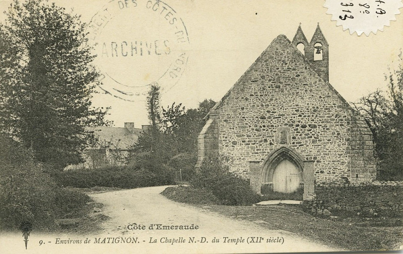 Carte postale ancienne Pléboulle - Chapelle Notre-Dame du Temple à Pléboulle