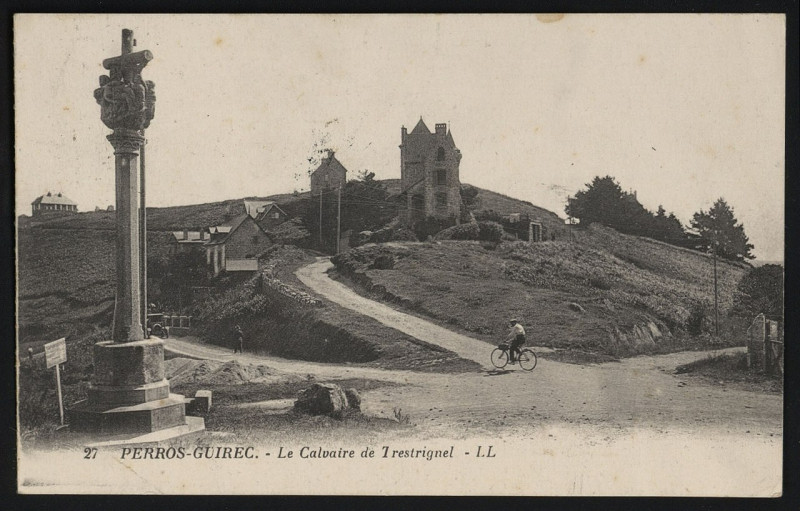Carte postale ancienne Le Calvaire de Trestignel à Perros-Guirec