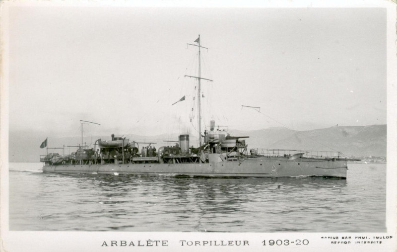Carte postale ancienne Arbalett94