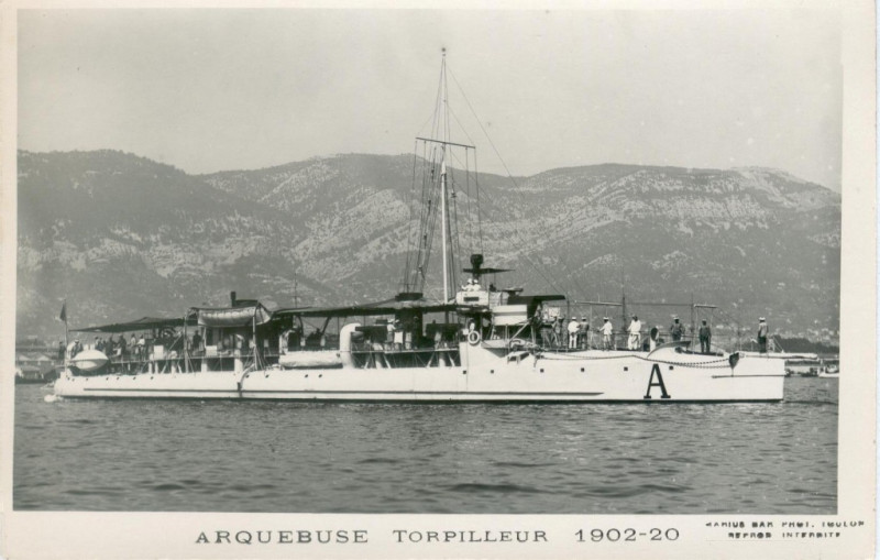 Carte postale ancienne Arquebus95