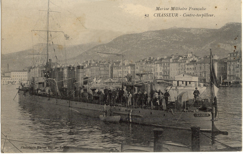 Carte postale ancienne Chasseur-Marius Bar