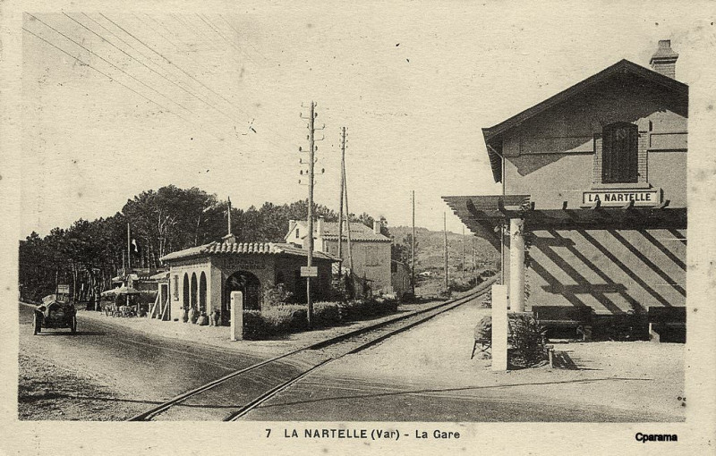Carte postale ancienne 7 La Nartelle (Var) - La Gare