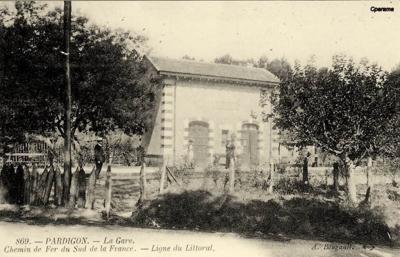 Carte postale ancienne Gare de Cavalaire Pardigon (1)