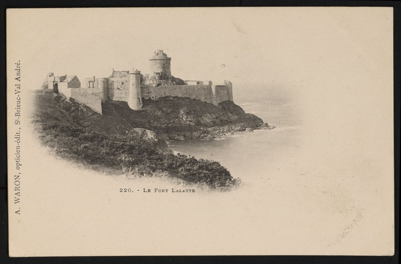 Carte postale ancienne Le Fort Lalatte à Plévenon