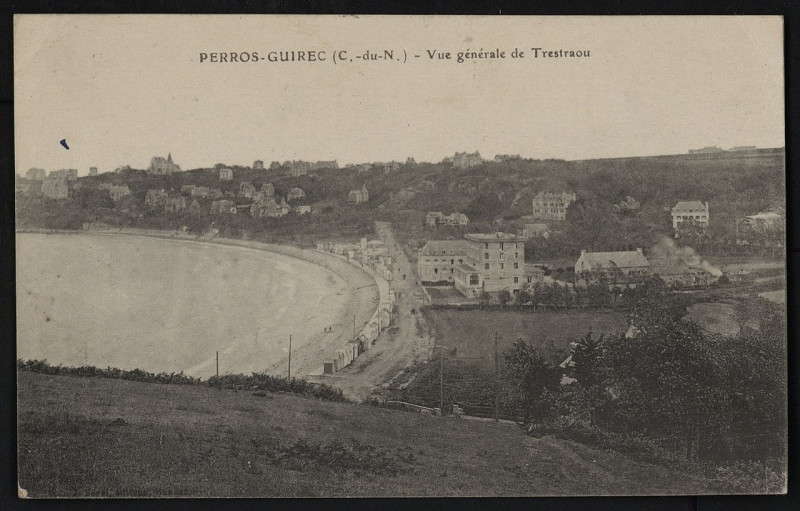 Carte postale ancienne Perros-Guirec - Vue générale de Trestraou à Perros-Guirec