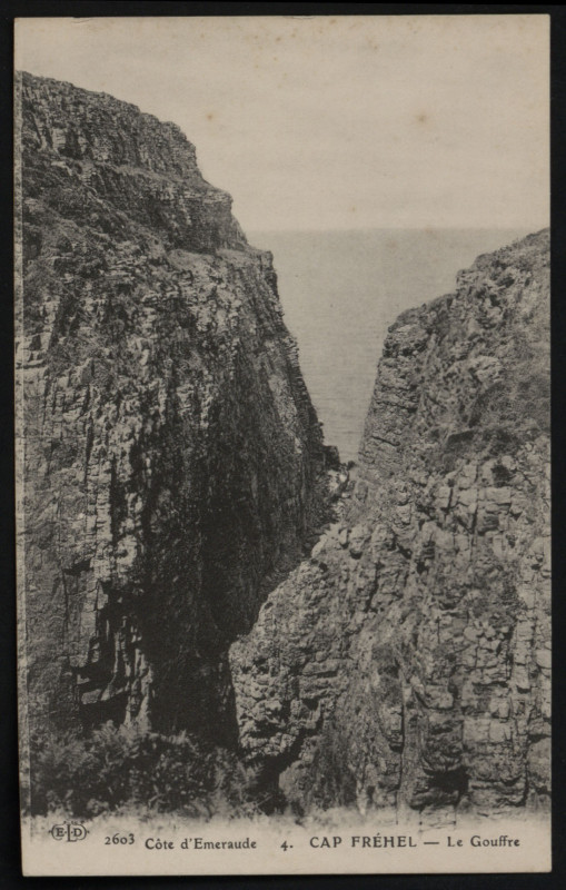 Carte postale ancienne Plévenon - Gouffre à Plévenon