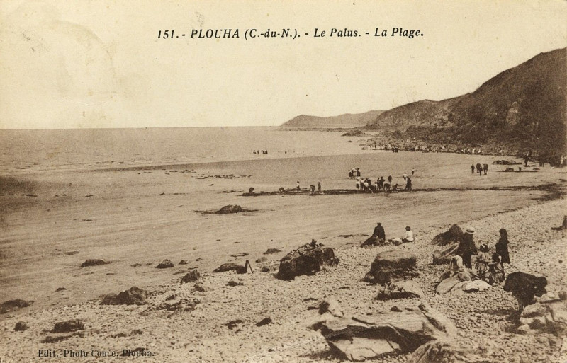 Carte postale ancienne Plouha - Le Palus la plage à Plouha