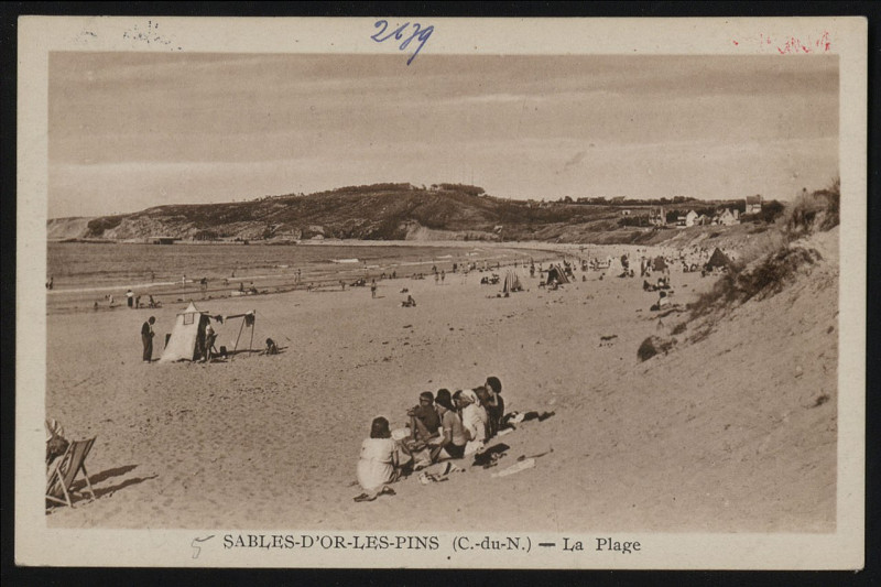 Carte postale ancienne Fréhel - Sables-d'or-les-Pins plage à Fréhel