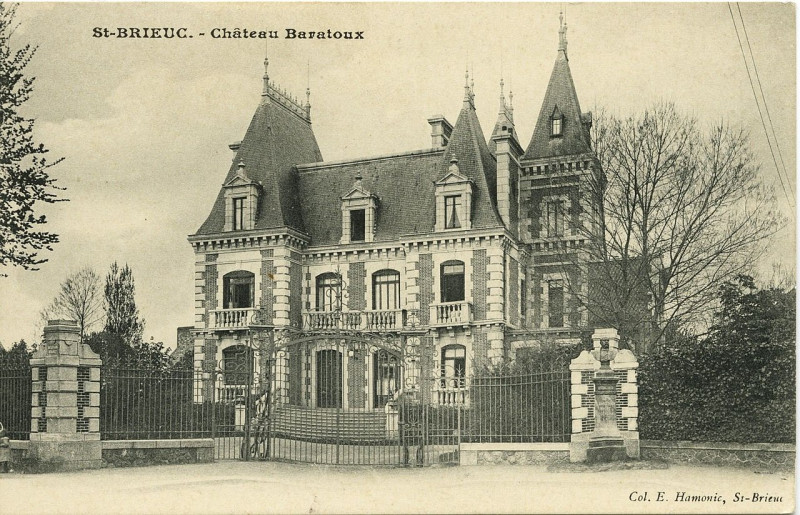 Carte postale ancienne Saint-Brieuc - Château Baratoux à Saint-Brieuc