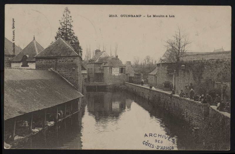 Carte postale ancienne Guingamp - Moulin à Lin à Guingamp