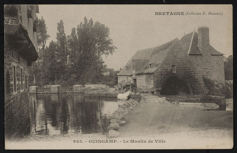 Carte postale ancienne Guingamp - Moulin de Ville à Guingamp