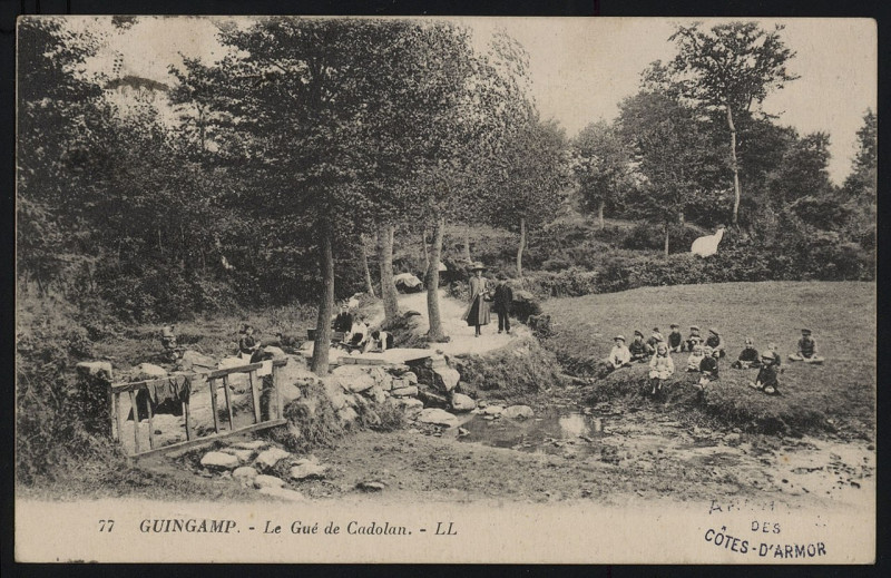 Carte postale ancienne Guingamp - Gué de Cadolan à Guingamp