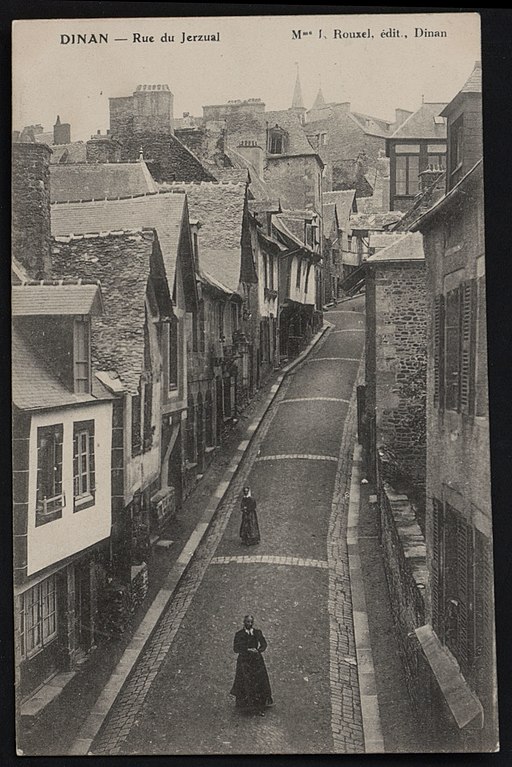 Carte postale ancienne Dinan - Rue du Jerzual à Dinan