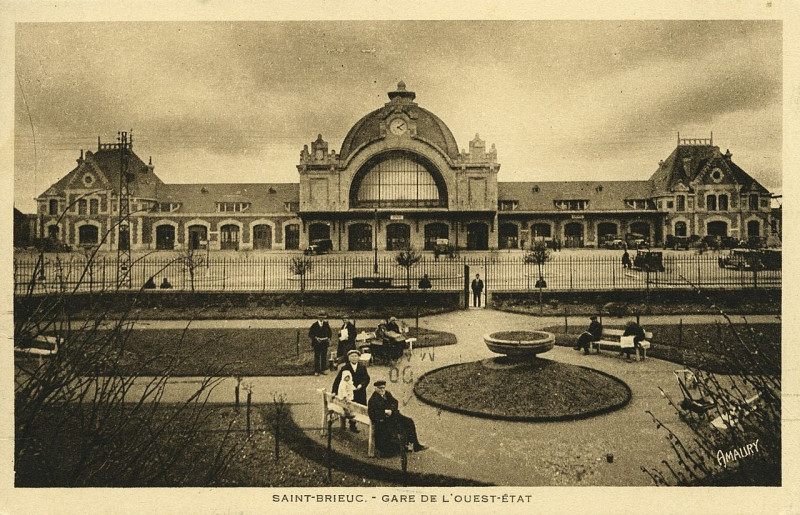 Carte postale ancienne Saint-Brieuc - Gare de l'Ouest-Etat à Saint-Brieuc