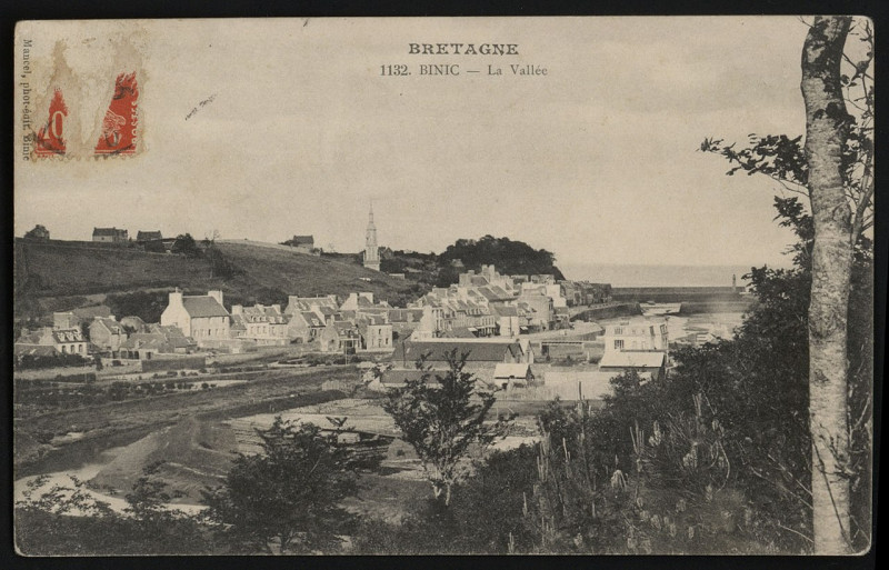 Carte postale ancienne Binic - Vallée à Binic-Étables-sur-Mer