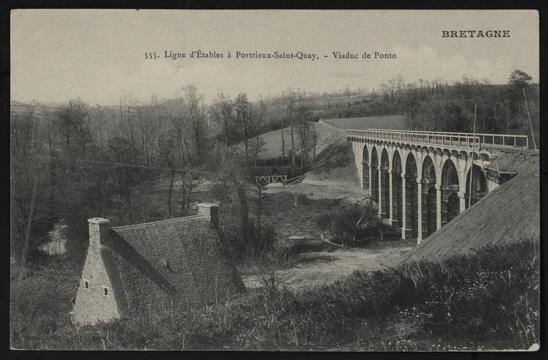 Carte postale ancienne Etables-sur-Mer - Viaduc du Ponto sur la ligne d'Etables à Portrieux-Saint-Quay à Binic-Étables-sur-Mer