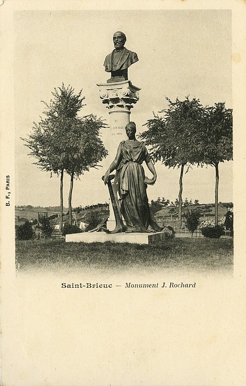 Carte postale ancienne Saint-Brieuc - Monument J. Rochard à Saint-Brieuc