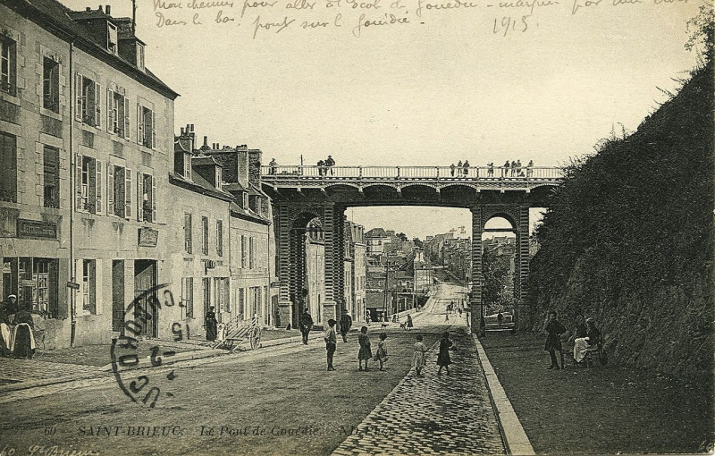 Carte postale ancienne Saint-Brieuc - Pont de Gouédic à Saint-Brieuc