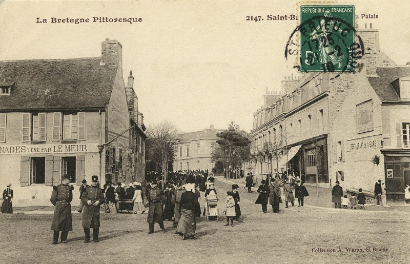 Carte postale ancienne Saint-Brieuc - Rue à Saint-Brieuc