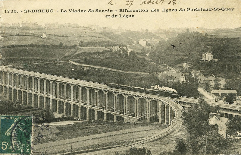 Carte postale ancienne Saint-Brieuc-Le Viaduc de Souzin à Saint-Brieuc