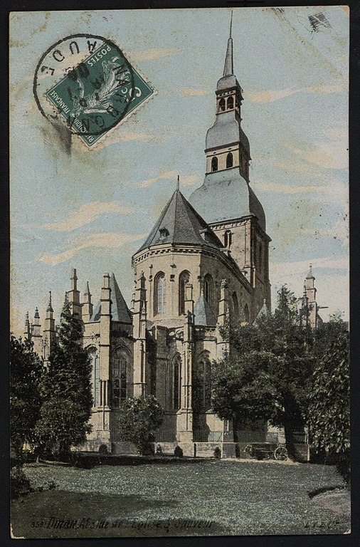 Carte postale ancienne Dinan - Abside de l'église Saint-Sauveur à Dinan
