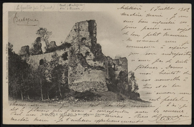 Carte postale ancienne Le Guildo - Ruines du château à Saint-Cast-le-Guildo