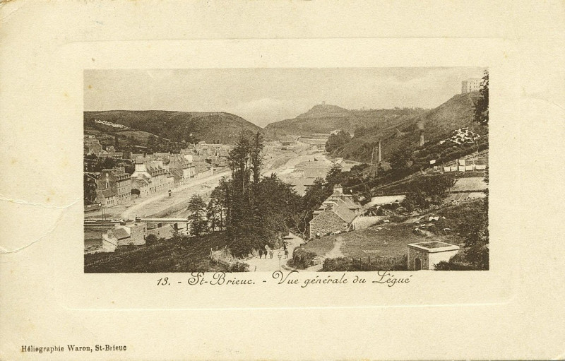 Carte postale ancienne Saint-Brieuc - Vue générale du Légué à Saint-Brieuc